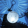 360 drehbare Lichtinstallation Sonycenter